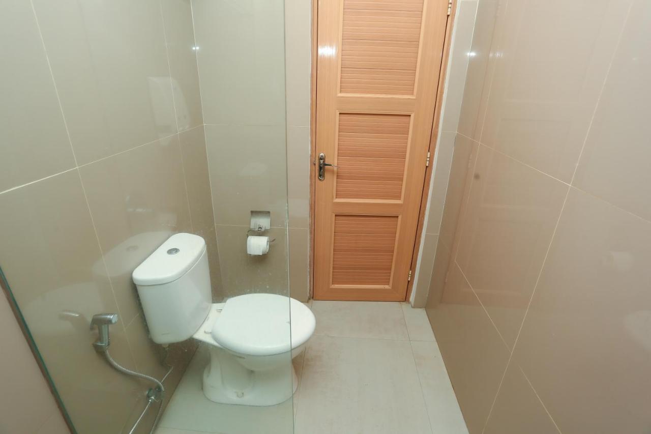 Capital O 3274 Mentaya Hotel